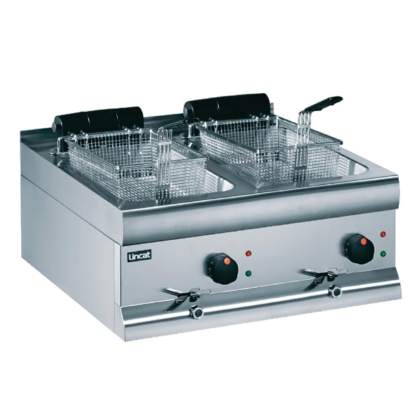 Lincat Electric Counter Top Fryer Twin Tank 2 Baskets - 2x9kW (B2B)