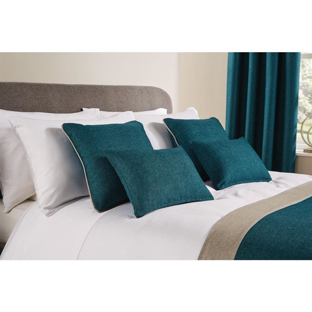 Comfort TUNDRA Cushion Unpiped TEAL - 32x42cm