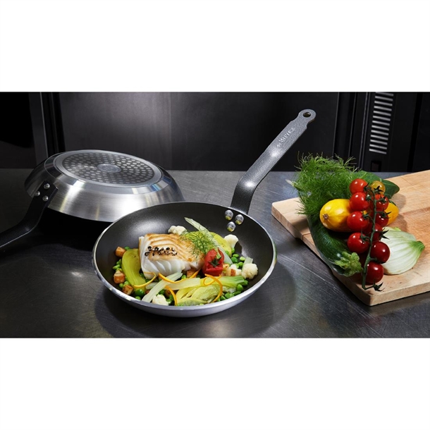 De Buyer Chocinduction Cast Aluminium Non-Stick Frying Pan 32cm - DN893