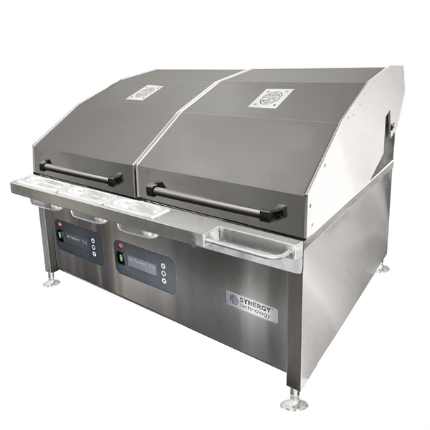 Synergy STCGO900 Chargrill Oven w/2 Lids Slow Cook Shelves &Garnish Rail(B2B)