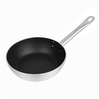 Vogue aluminium uitlopende sauteerpan met anti-aanbaklaag voor inductie 24 cm