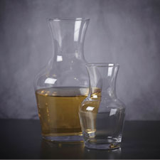 Carafes and Decanters Carafes and Decanters Category