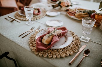 Tablescaping