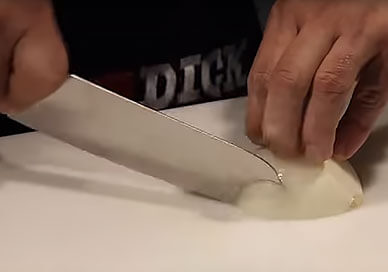 How To Chop - The Claw Grip