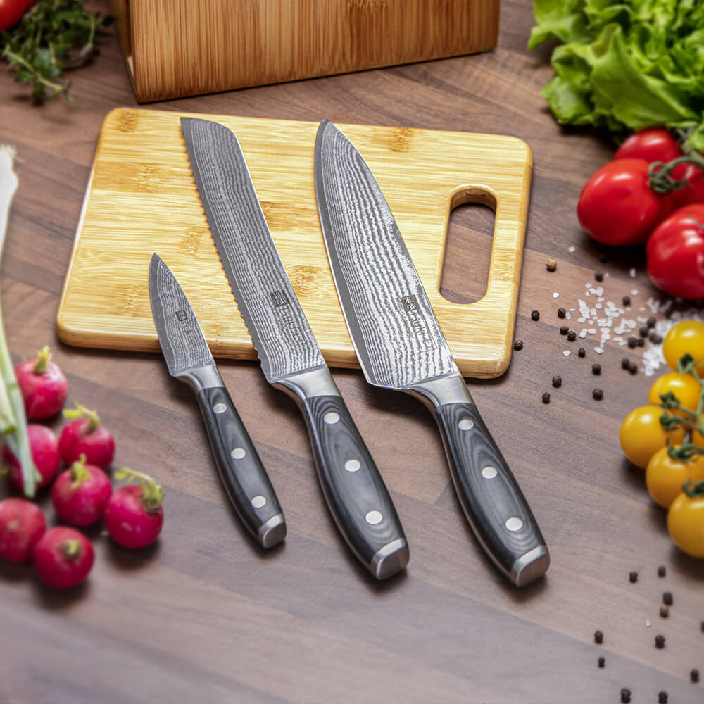 Tsuki Series 7 Knives